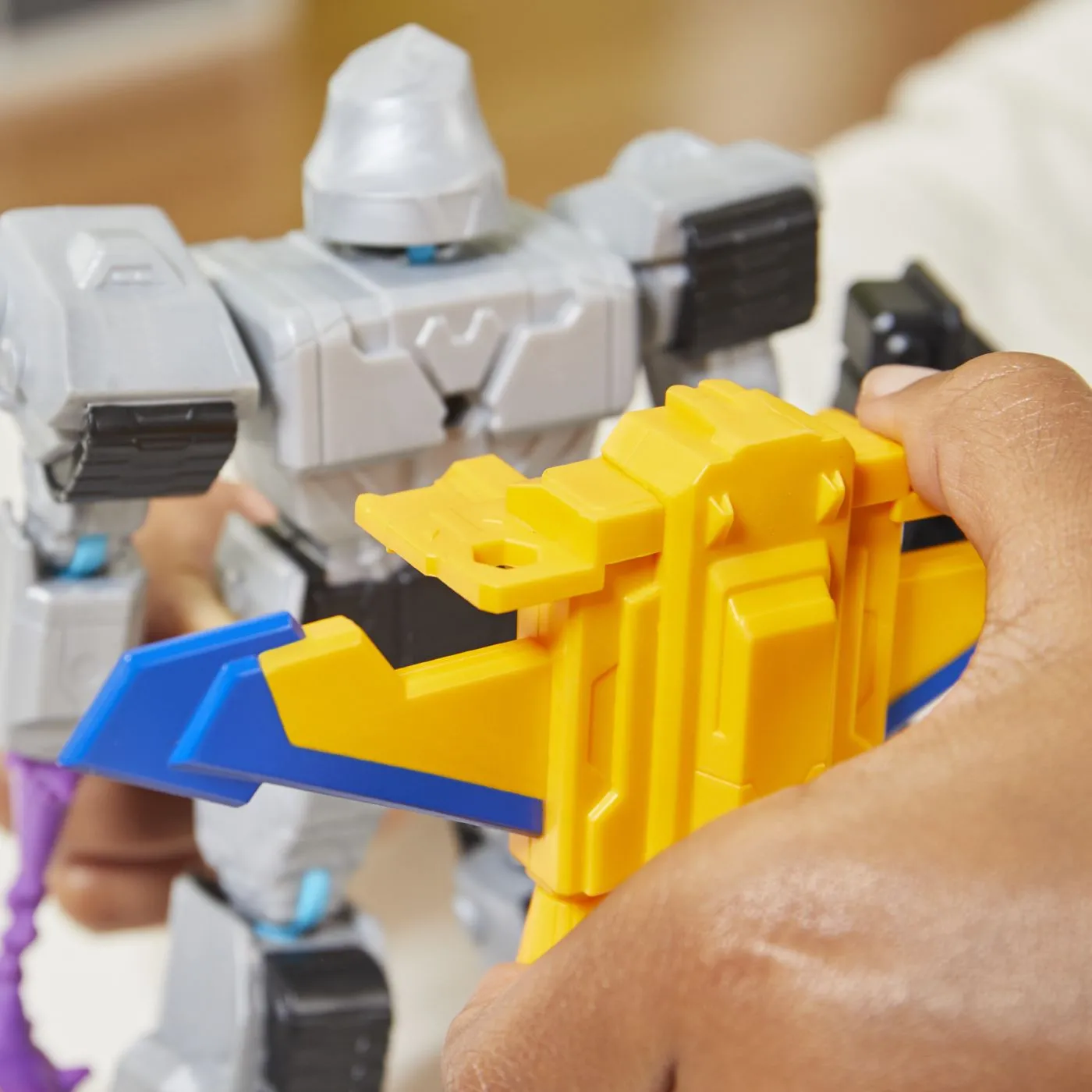 Transformers mix mashers set figurina megatron 12cm si accesorii, copii varsta 4 ani pana la 8 ani [3]