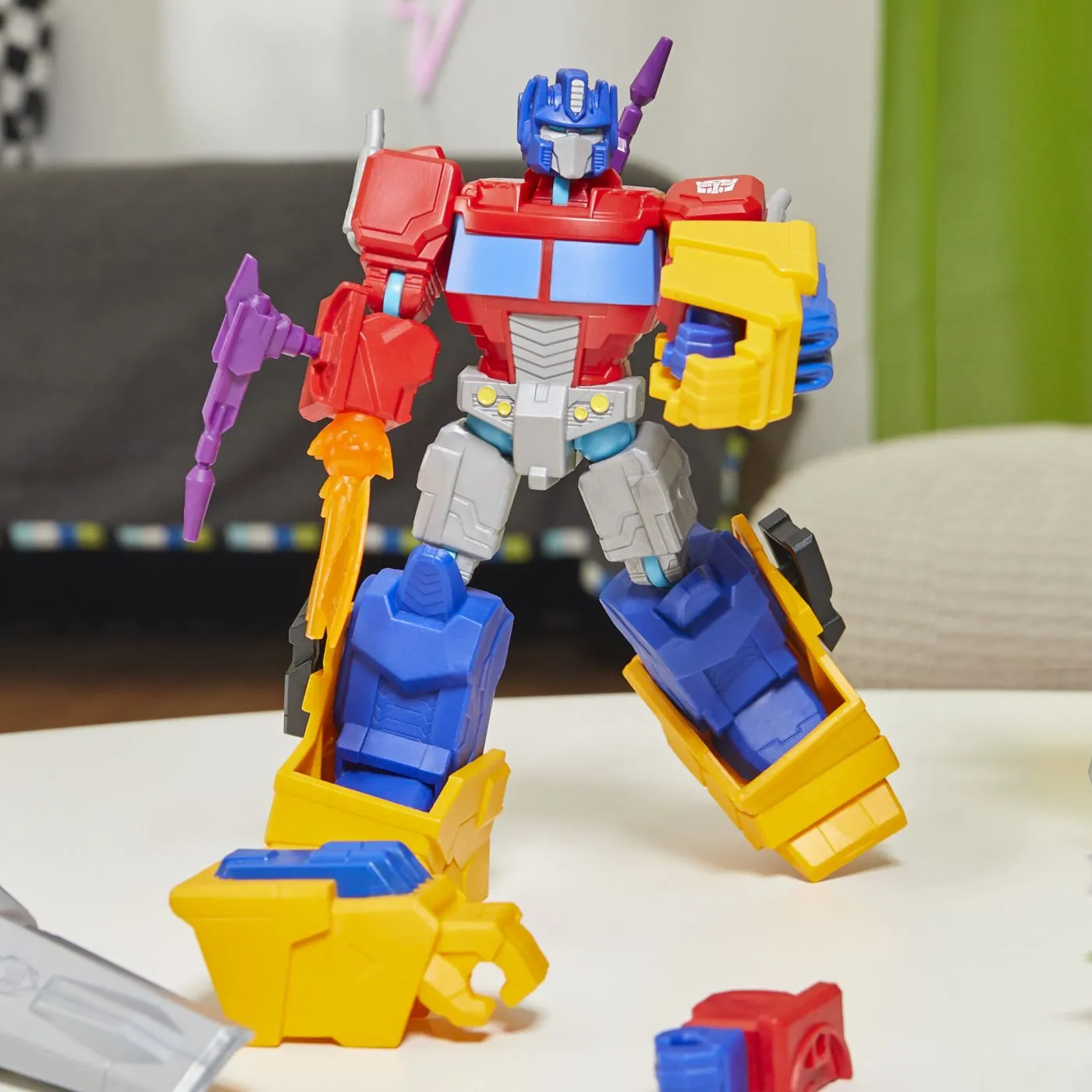 Transformers mix mashers set figurina optimus prime 12cm si accesorii, copii 4 ani pana la 8 ani [4]