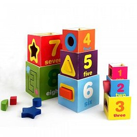 Piramida Montessori din lemn cu 8 cuburi in forma de turn din lemn. [3]