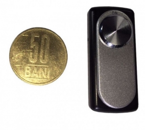 Reportofon spion minuscul 8 Gb - 20 de ore autonomie [1]