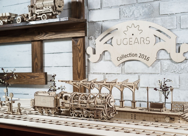 Puzzle 3D Locomotiva cu Aburi si Vagon din Lemn Ugears [19]