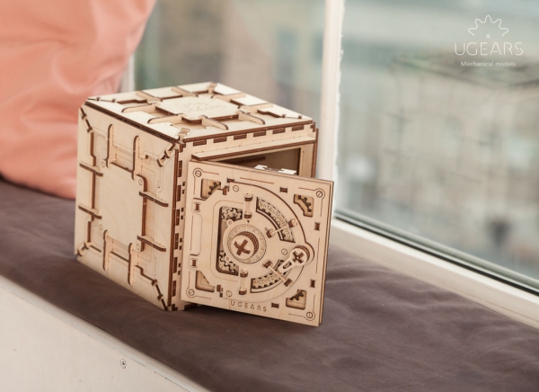 Puzzle 3D Seif din Lemn Ugears [7]