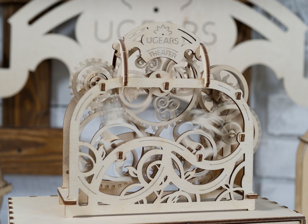 Puzzle 3D Teatru Mecanic din Lemn Ugears [5]