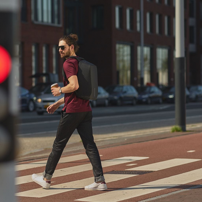 Rucsac antifurt The Bobby Backpack [2]