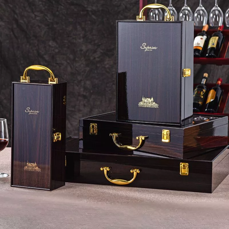 Cutie de vin Wood Deluxe pentru 2 sticle cu accesorii de vin incluse Prestige [10]