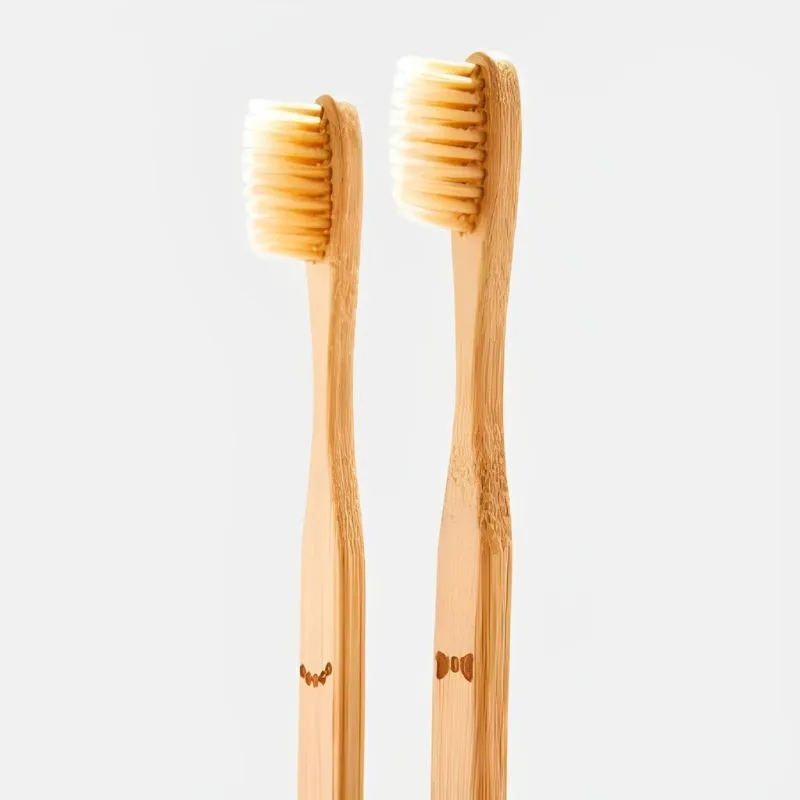 Doamna si papionul periute de dinti pentru cupluri [4]