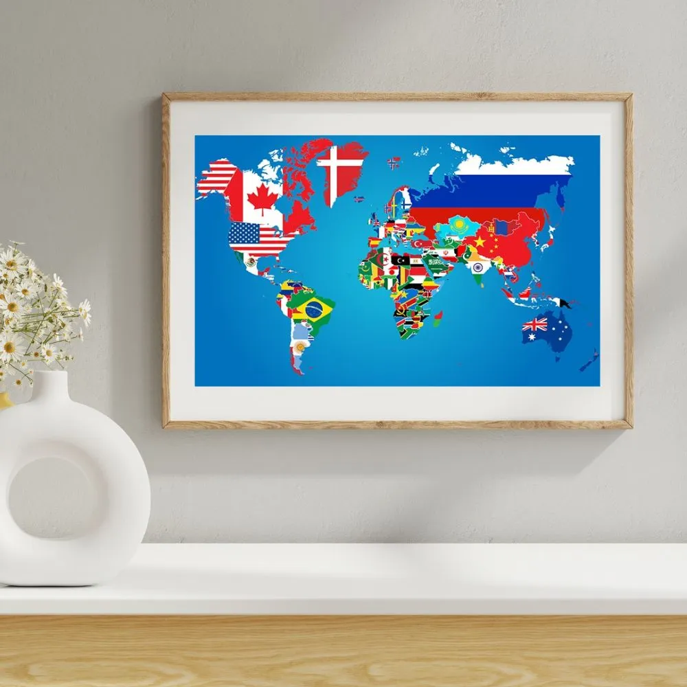 Harta lumii razuibila, cu steaguri