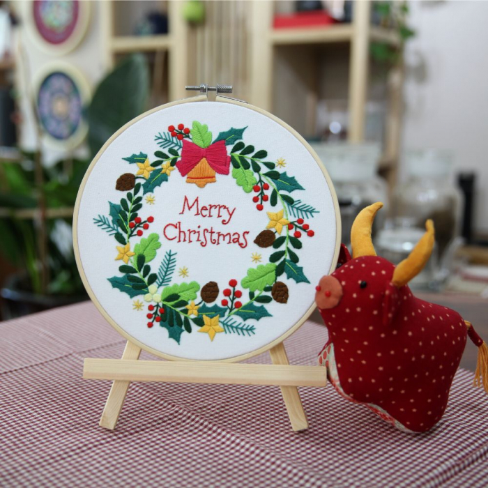 Kit Broderie DIY de Craciun, Merry Christmas, Coronita veseliei [9]