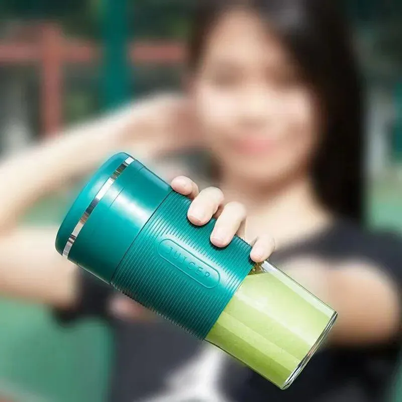 Mini blender portabil cu incarcare USB [9]