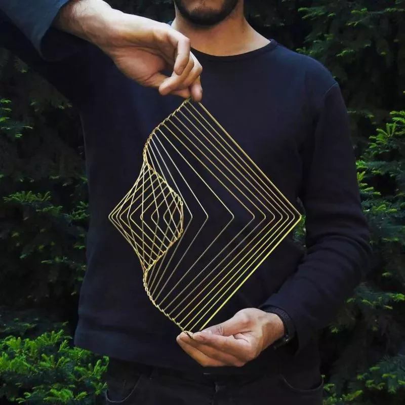Obiect de arta cinetica Square Wave Spinner [4]