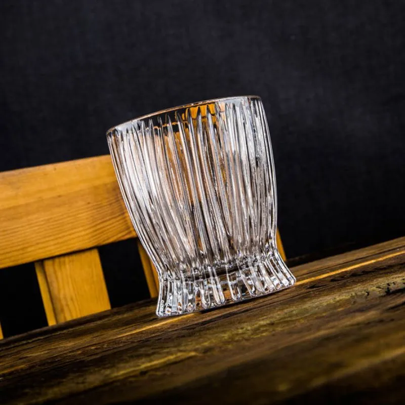 Pahar whiskey Design Vertical [7]