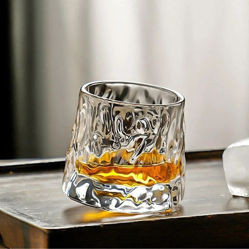 Pahar whiskey Rotating Wavy [2]