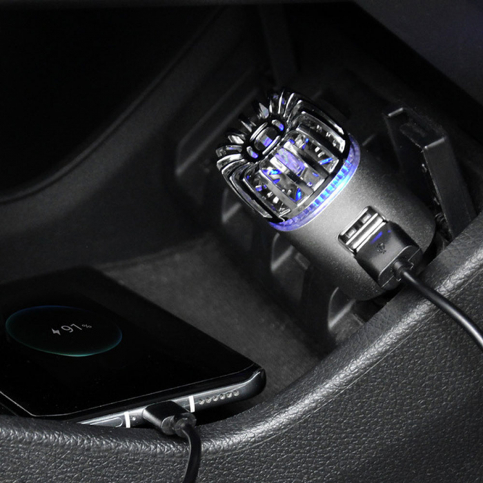 Purificator auto cu incarcator dual port USB [4]