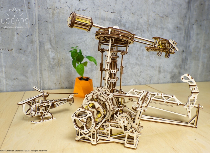 Puzzle 3D Model Aviator din lemn Ugears [20]