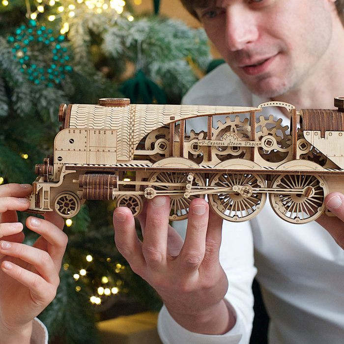 Puzzle 3D Tren V- Express cu abur din lemn Ugears [5]