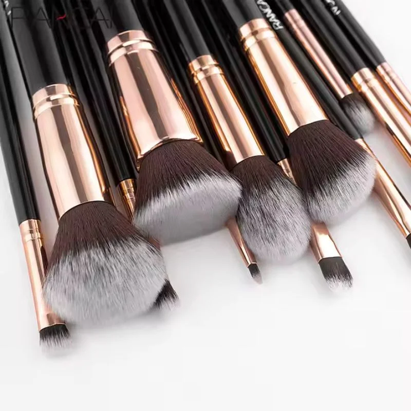 Set 12 pensule makeup, Pretty You [3]