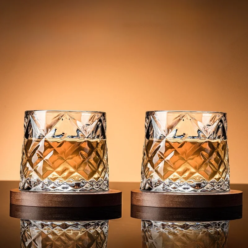 Set 6 Pahare whiskey Diamant cu baza din lemn [2]