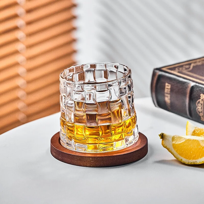 Set 6 Pahare whiskey Rotativ cu baza din lemn [6]