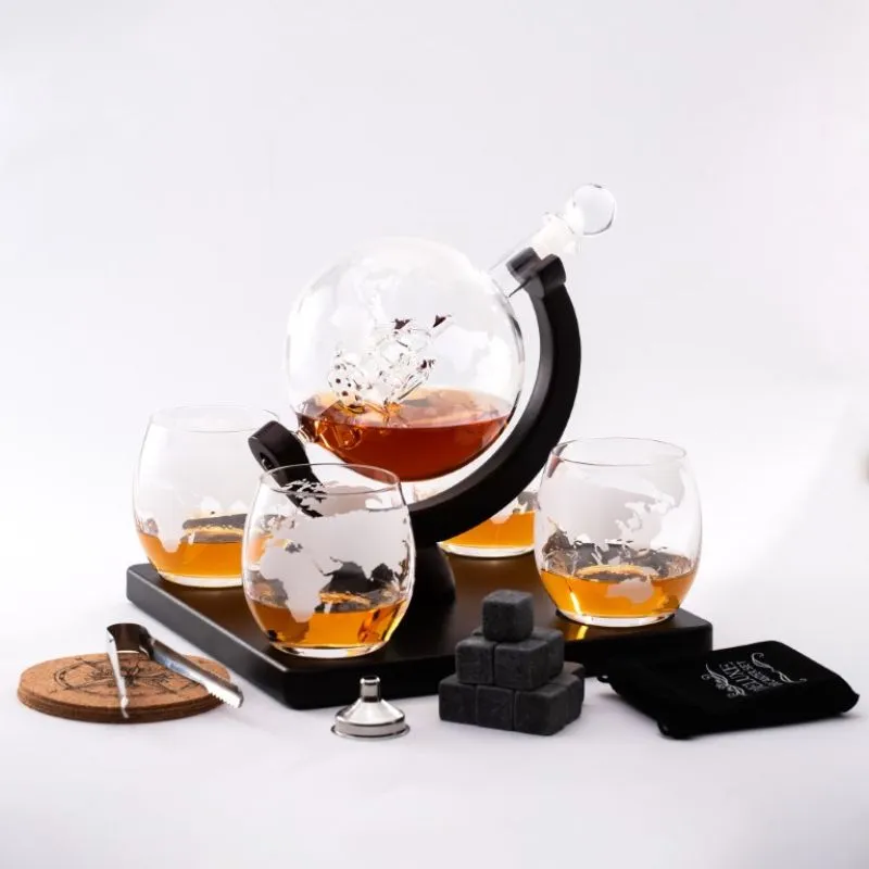Set cadou decantor Glob Pamantesc cu 4 pahare Deluxe [15]