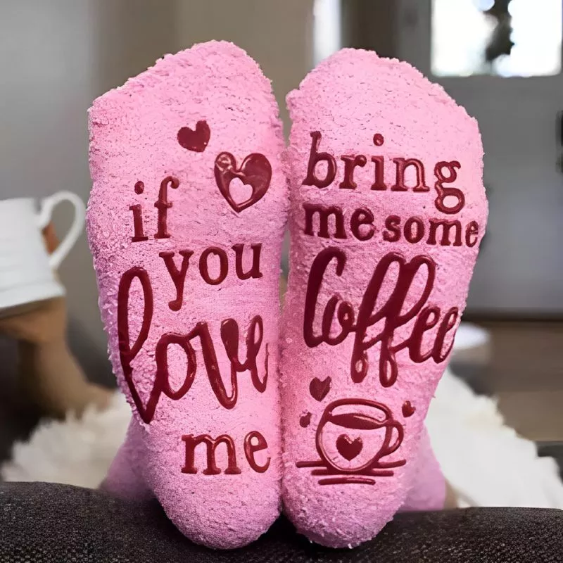 Sosete amuzante If you love me Bring Me Coffee Briose roz [4]