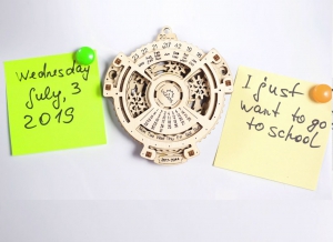 Calendar Steampunk din Lemn Ugears [1]