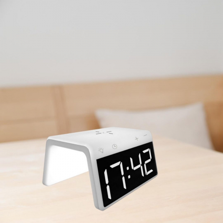 Cadouri de Casa Noua - Ceas desteptator cu incarcator wireless smartphone AlarmOn