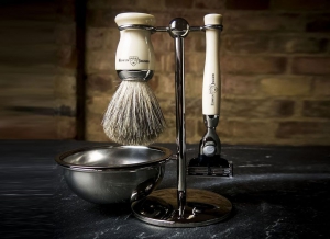 Set cadou barbati pentru barbierit 4 piese Ebony Fit, Edwin Jagger [1]