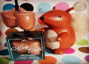 Sapun: Spala-ti momitele, frumosule! [5]