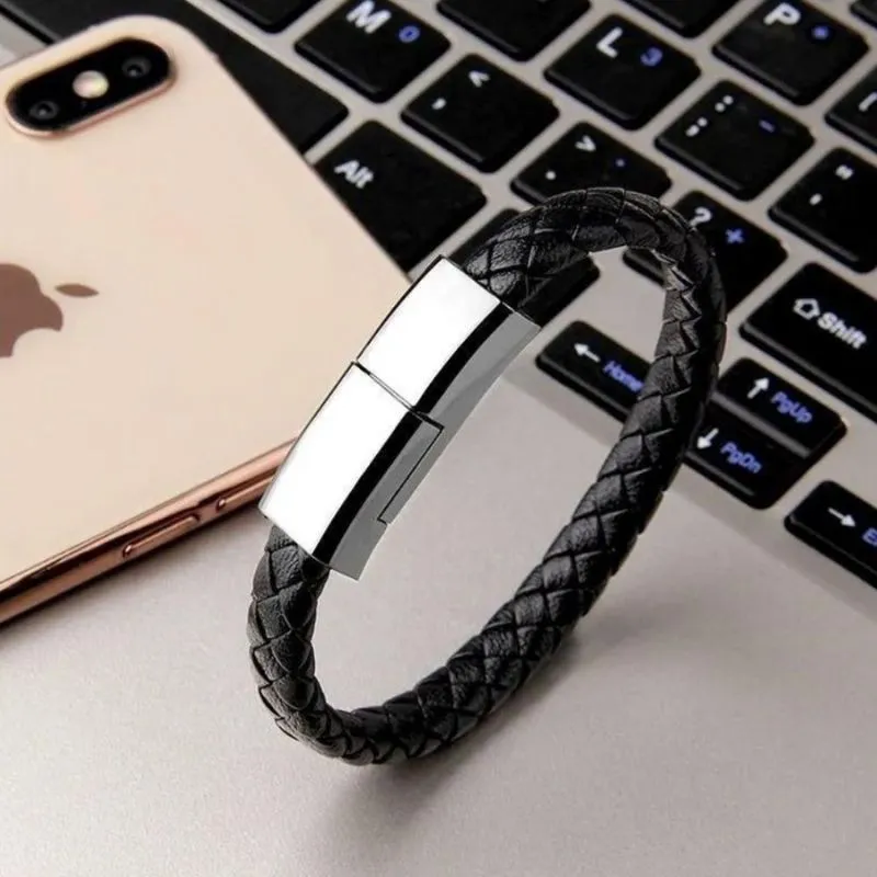 Cadouri pentru Iubit - Bratara Smart & Cablu USB – Putere la Incheietura