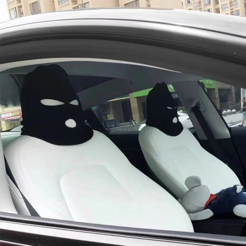 Cadouri Haioase - Cagula neagra amuzanta pentru tetiera masinii
