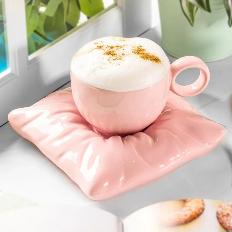 Home & Deco - Cana Roz cu Design Regal