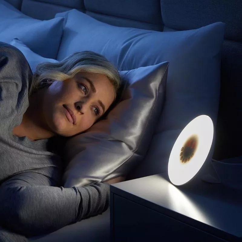 Ceas DESTEPTator Zori de zi cu lumina si radio [2]