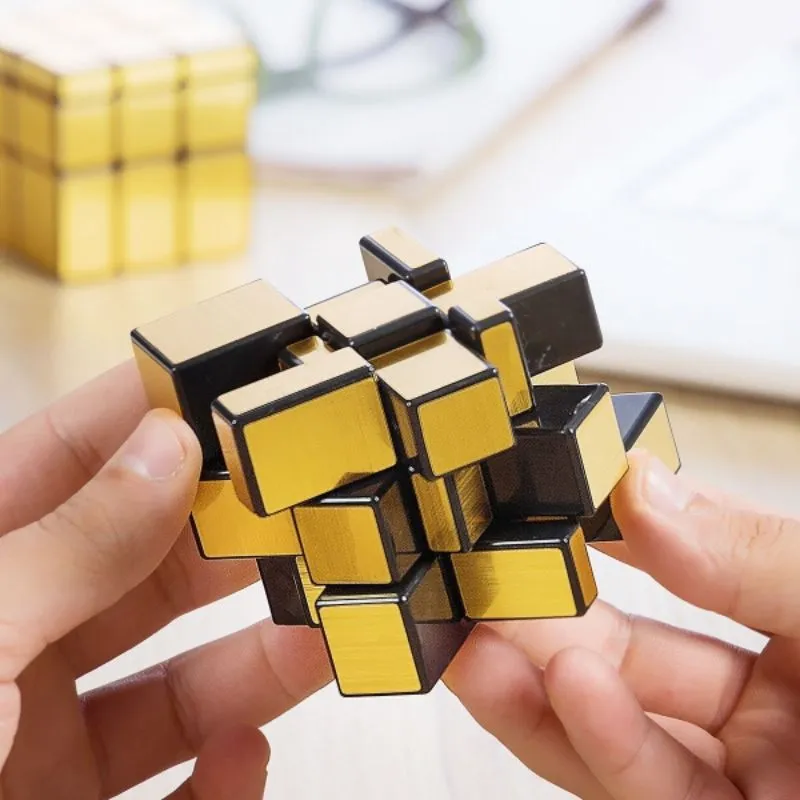 Pentru Copilul din tine - Cub Rubik Magic