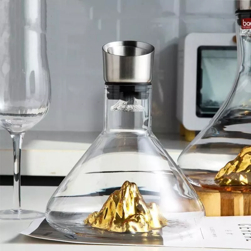 Decantor Cadou Munte de Aur In Varful Lumii cu bile de curatare [25]
