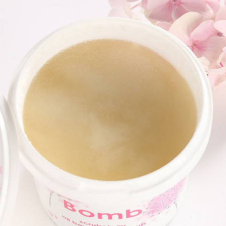 Exfoliant corp Scrubology Bomb Cosmetics [2]