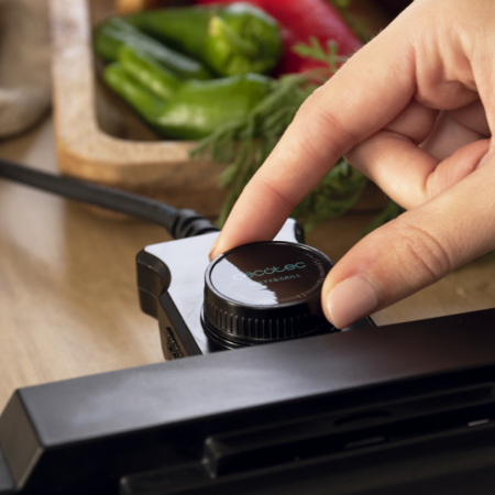 Gratar electric 2000W, cu platou din bambus [4]