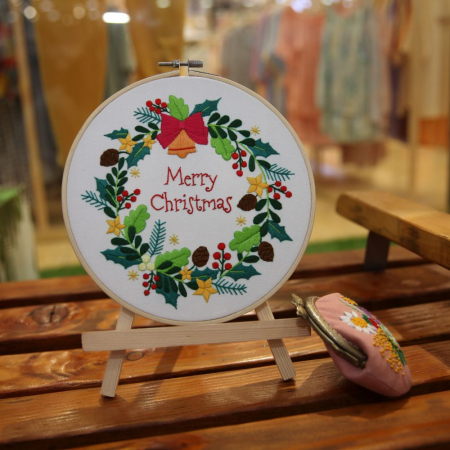 Kit Broderie DIY de Craciun, Merry Christmas, Coronita veseliei [2]