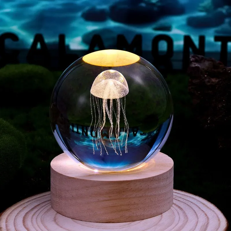 Cadouri Fete - Lampa Glob de Cristal cu Meduze