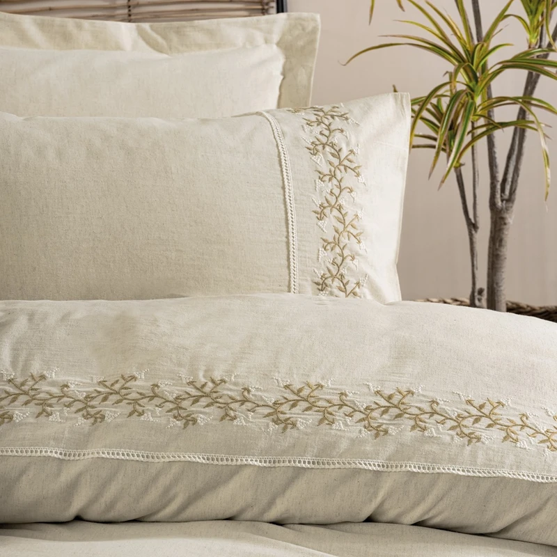 Lenjerie bumbac-linen Darian - Crem, 200x220 cm, 4 fete de perna, cearsaf [1]