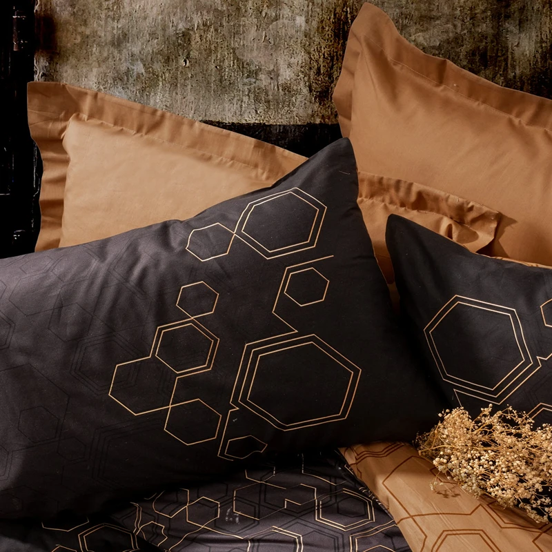 Lenjerie bumbac ranforce Dawn - Cupru, 200x220 cm, 2 fete de perna, cearsaf [1]