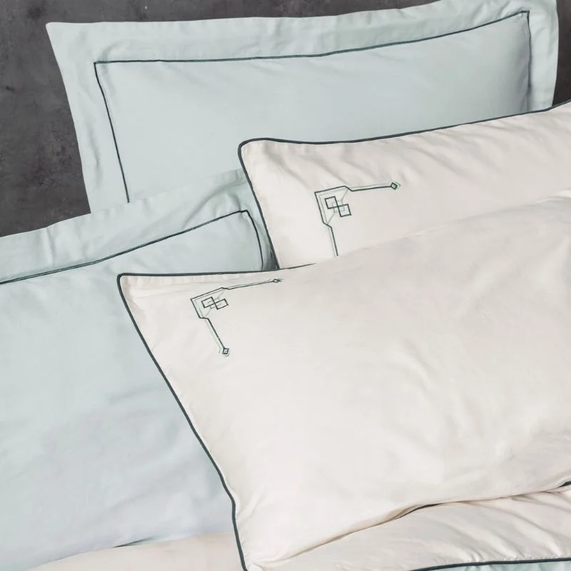 Lenjerie pat dublu satin, mint, 200x220 cm, patru huse de perna [1]