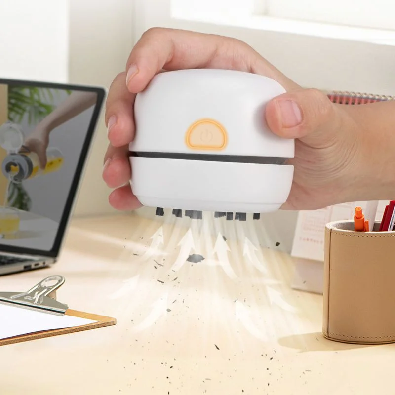 Cadouri pentru Sefi - Mini aspirator portabil pentru birou