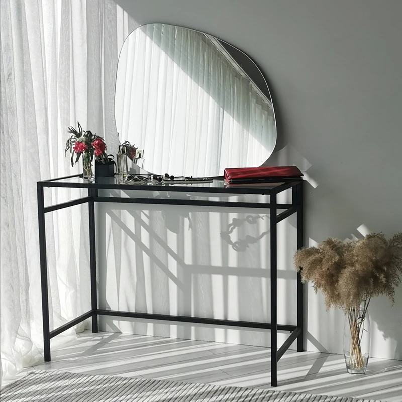 Cele mai noi - Oglinda Soho alba, design modern, forma asimetrica