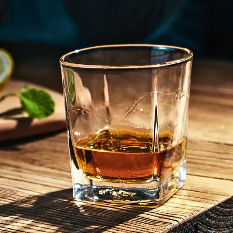 Petrecere - Pahar whiskey Large Square