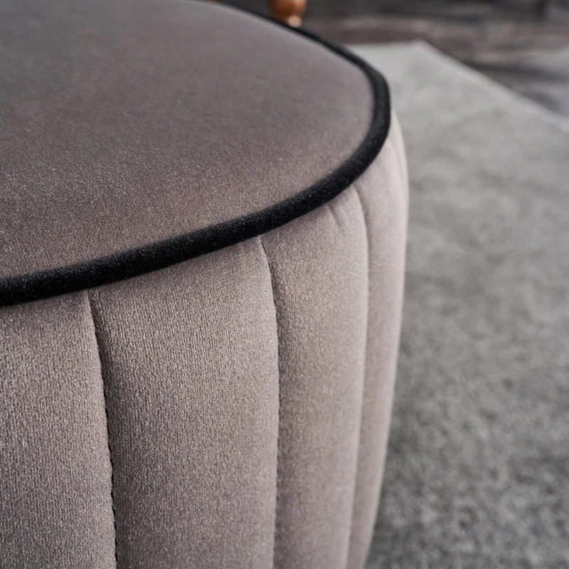 Puf Rose, gri, catifea, baza din lemn, confortabil si elegant [3]