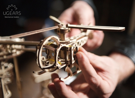 Puzzle 3D Model Aviator din lemn Ugears [11]