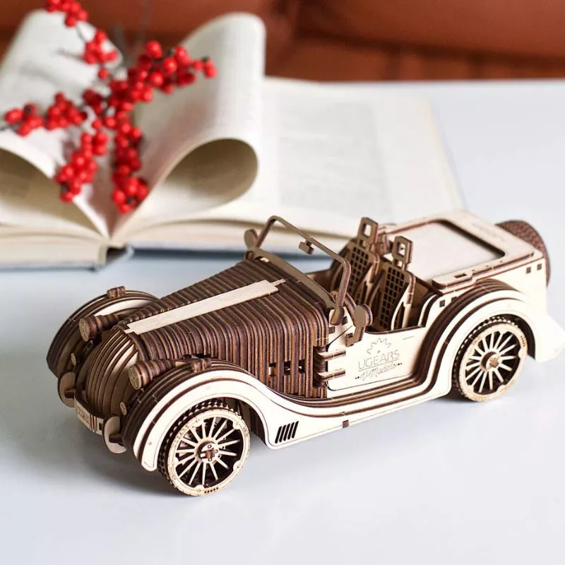 Puzzle 3D Lemn - Puzzle 3D Model Roadster VM-O1 din lemn Ugears