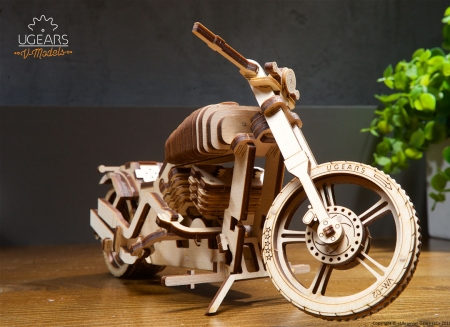 Puzzle 3D Motocicleta VM-02 din lemn Ugears [7]