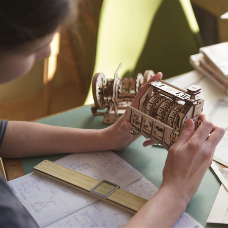 Puzzle 3D STEM Contor de parcurs din lemn Ugears [0]