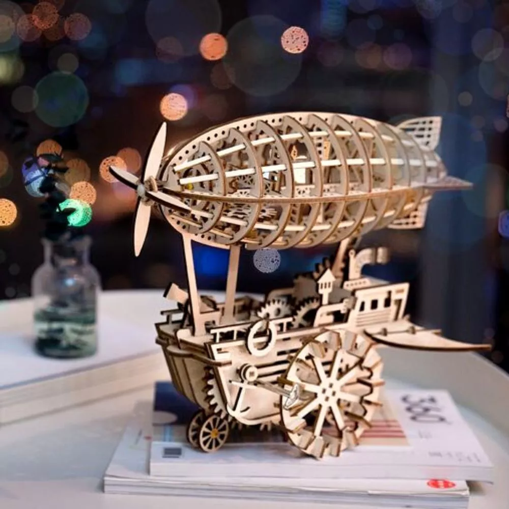 Cadouri pentru Sefi - Puzzle 3D, Vehicul mecanic Airship, din lemn, Robotime